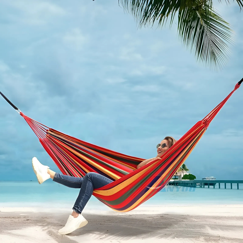 RelaxoLounge Hammock Made from Durable Canvas with Non-Slip Design, Load Capacity 200 kg