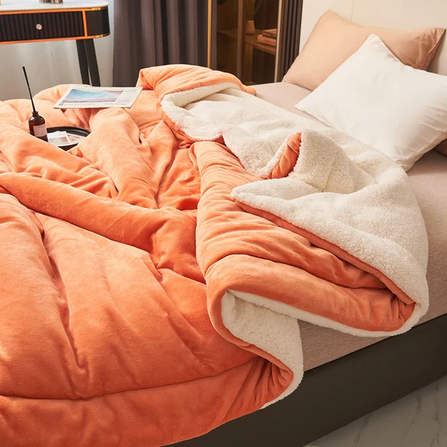 SoftHug Luxe Fleece Warm Blanket