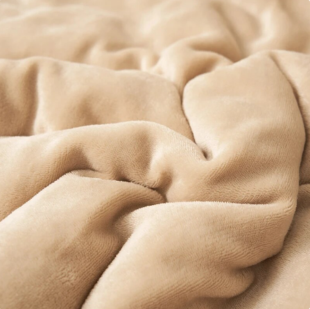 SoftHug Luxe Fleece Warm Blanket
