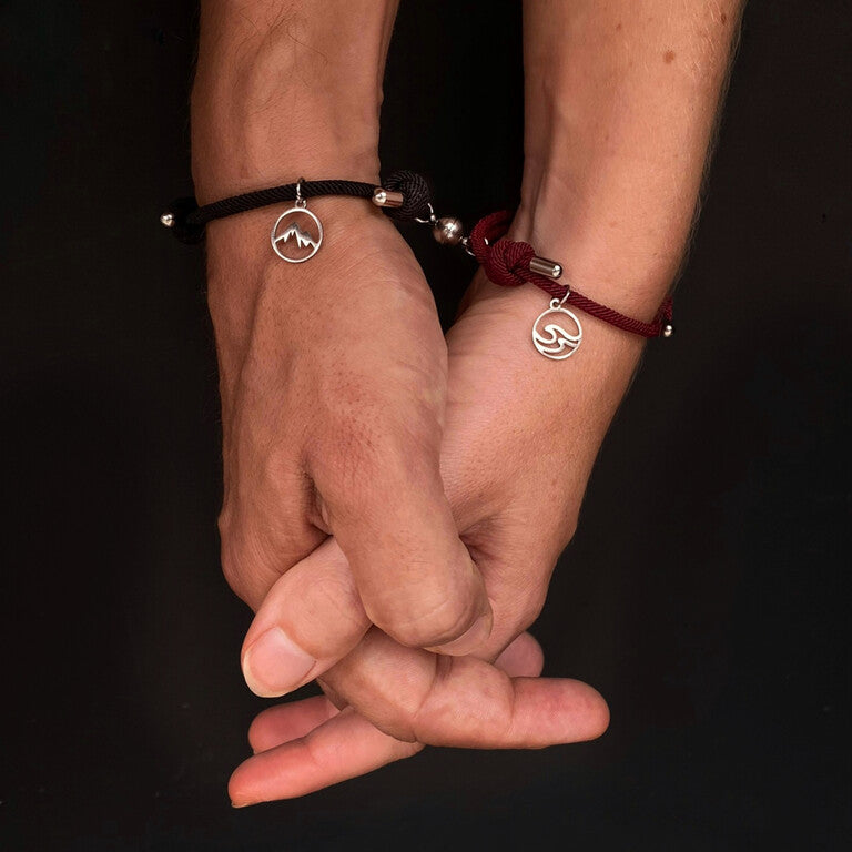 Amore bracelet | magnetic connection bracelet for couples