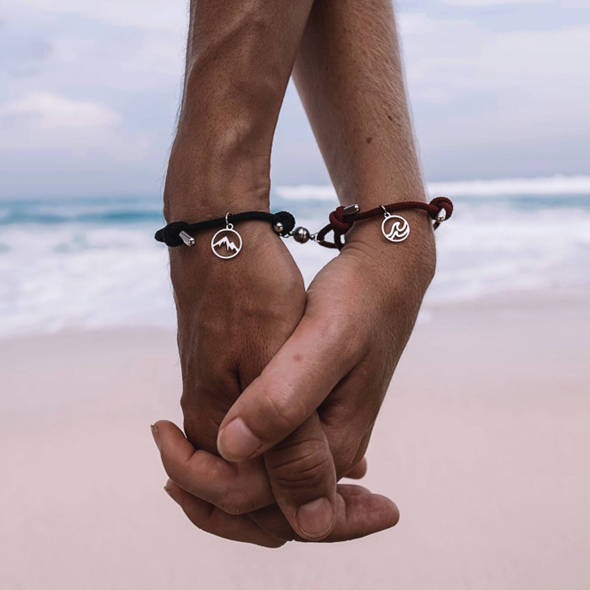 Amore bracelet | magnetic connection bracelet for couples