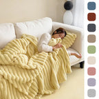WarmHug Blanket - Ultimate Comfort for Cold Winter Evenings