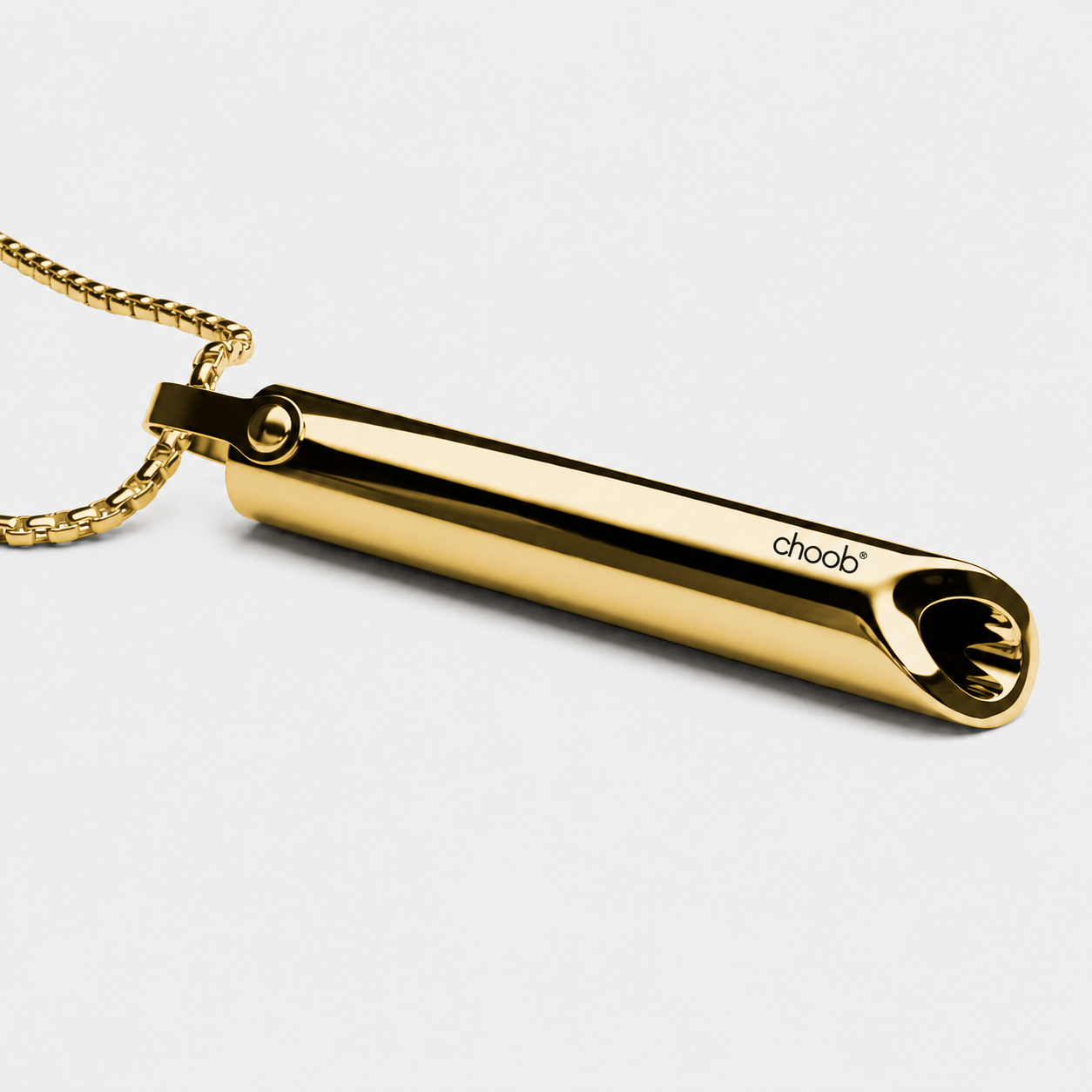 Breathing Necklace to Help Reduce Smoking and Vaping Habits