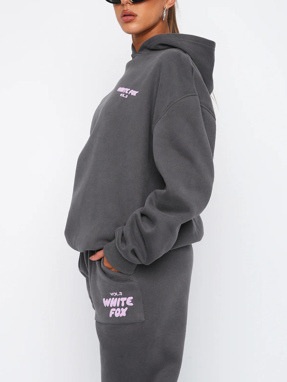 Comfortable Loose Fit White Tracksuit for Women in Cotton Blend with Fox Print