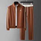 FlexiSport Men's Tracksuit – Comfortable and Modern Athletic Design